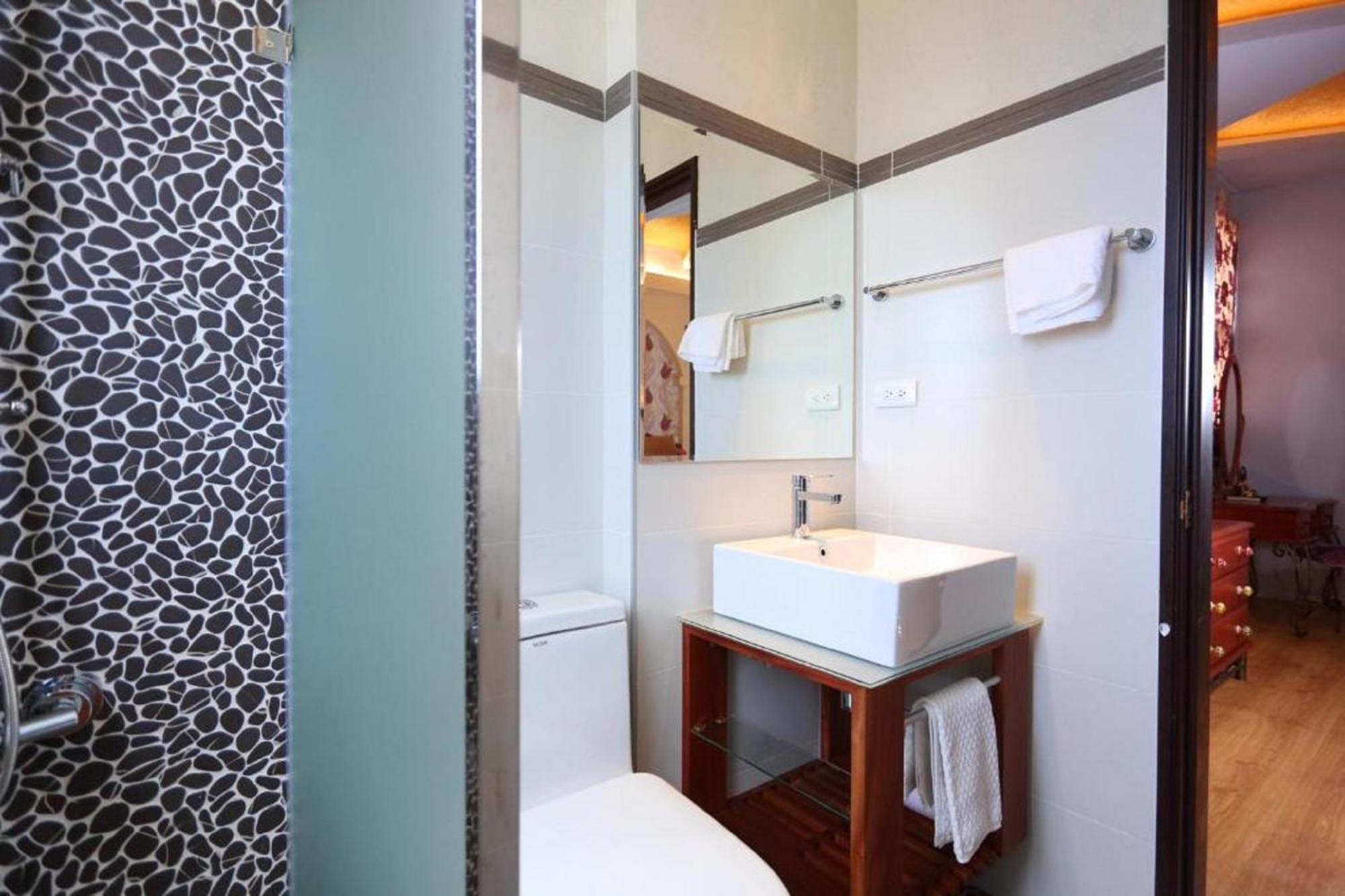 Queen Love Homestay Kota Hualien Ruang foto
